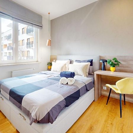 Apartament Green Z Garazem Podziemnym Warschau Exterior foto